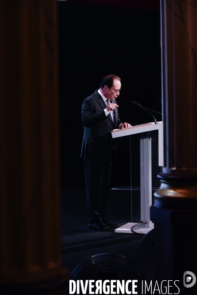 François Hollande salle Wagram.  La démocratie face au terrorisme 