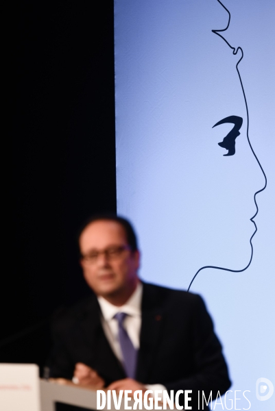 François Hollande salle Wagram.  La démocratie face au terrorisme 