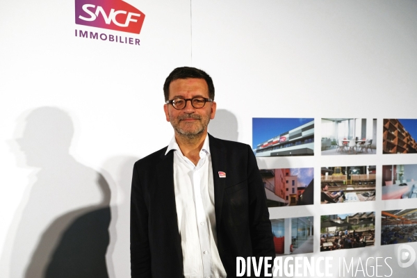 Projet urbain d amenagement sur un site ferroviaire de six hectares dans le 12 eme arrondisssement.Portrait de Benoit Quignon, dg SNCF Immobilier