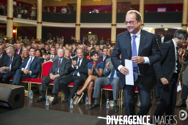 François Hollande: discours salle Wagram