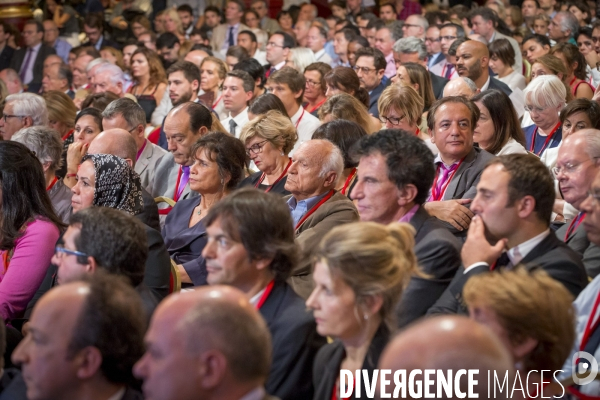 François Hollande: discours salle Wagram