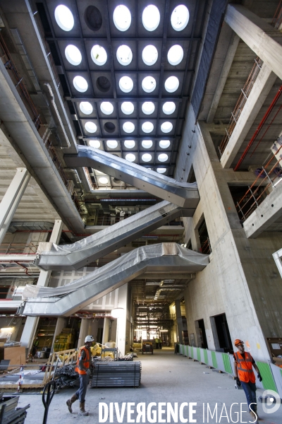 Sur le chantier du nouveau Palais de Justice dans le nord de Paris, à coté du nouveau quartier des Batignolles