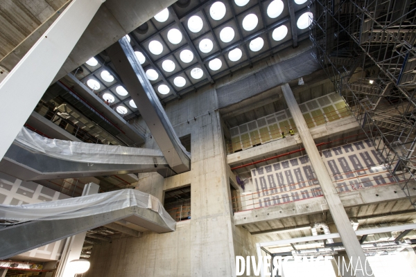 Sur le chantier du nouveau Palais de Justice dans le nord de Paris, à coté du nouveau quartier des Batignolles