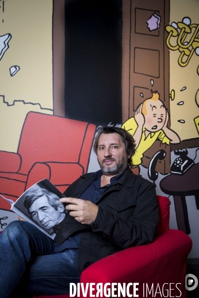 Le réalisateur Bruno Podalydès dans l expo consacrée à Hergé et Tintin au Grand Palais