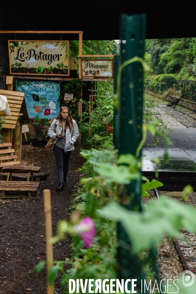 La Recyclerie, bar, restaurant, ferme et atelier de réparation à la Porte de Clignancourt