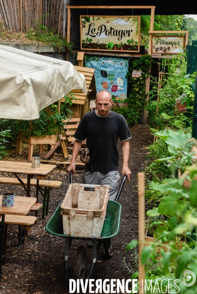 La Recyclerie, bar, restaurant, ferme et atelier de réparation à la Porte de Clignancourt