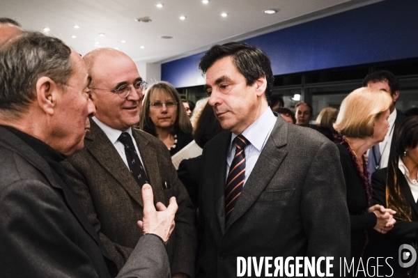 Francois FILLON, 1er ministre, rencontre avec Michel ROCARD lors de sa visite au Parlement europeen de Strasbourg, 19 fevrier 2008