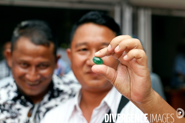 Marché du Jade à Mandalay ( Birmanie )