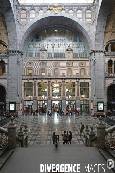 Anvers. La gare centrale une des plus belles du monde