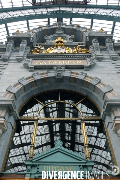 Anvers. La gare centrale une des plus belles du monde