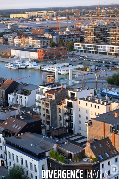 Le port d Anvers et la revitalisation de ses docks