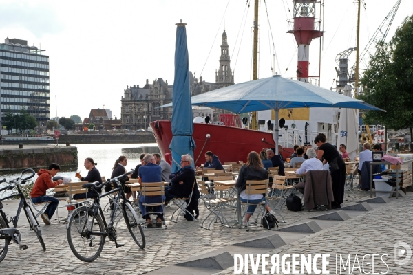 Le port d Anvers et la revitalisation de ses docks