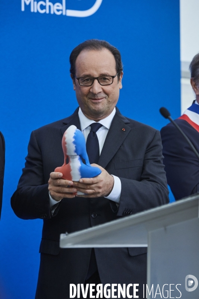 François Hollande à Dammartin-en-Goële