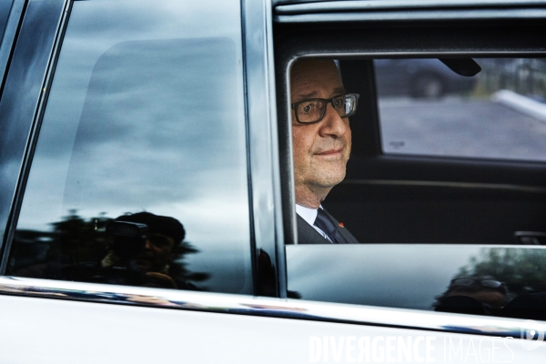 François Hollande à Dammartin-en-Goële