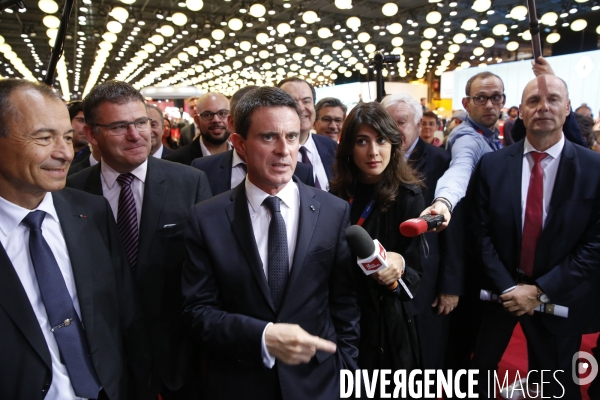 Manuel Valls PM salon de l auto 2016