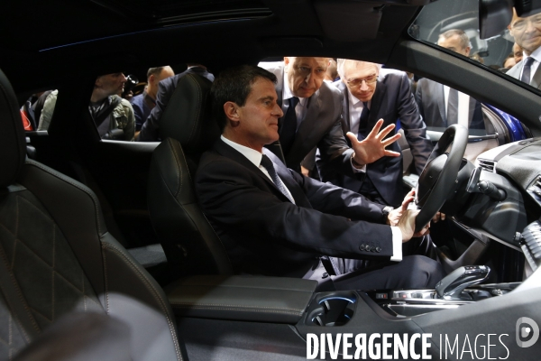 Manuel Valls PM salon de l auto 2016