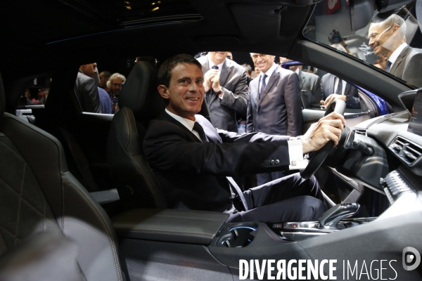 Manuel Valls PM salon de l auto 2016