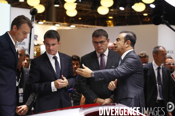Manuel Valls PM salon de l auto 2016