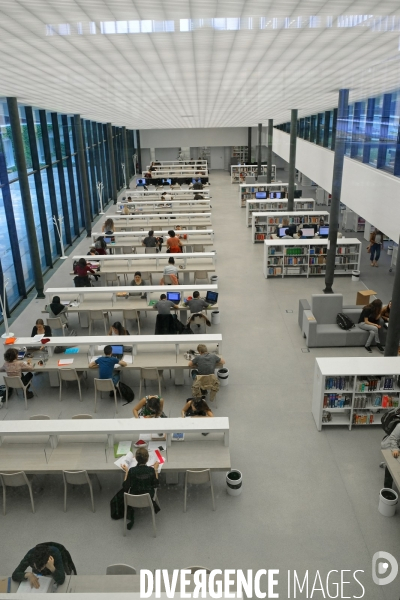 Le campus Jussieu,universite Pierre et Marie Curie