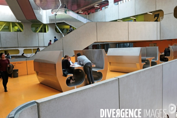 Le campus Jussieu,universite Pierre et Marie Curie