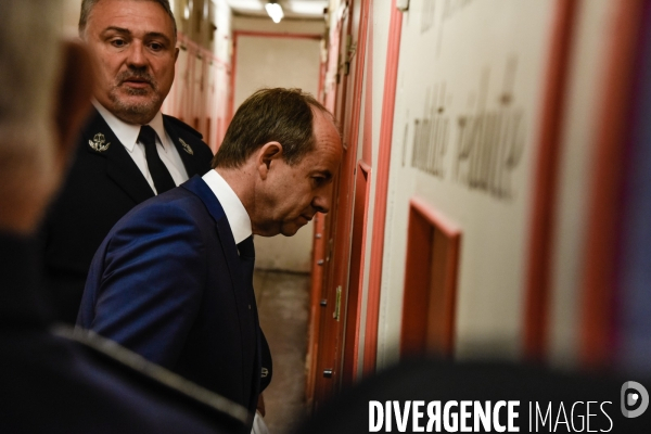 Prison de Fresnes. Jean-Jacques Urvoas, présente son plan de rénovation.