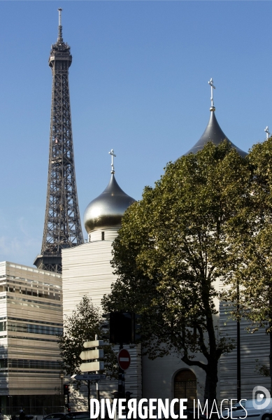 La cathédrale orthodoxe russe de la Sainte Trinité conçue par l architecte français Jean-Michel WILMOTTE, à quelques jours de son inauguration par le président russe Vladimir Poutine.