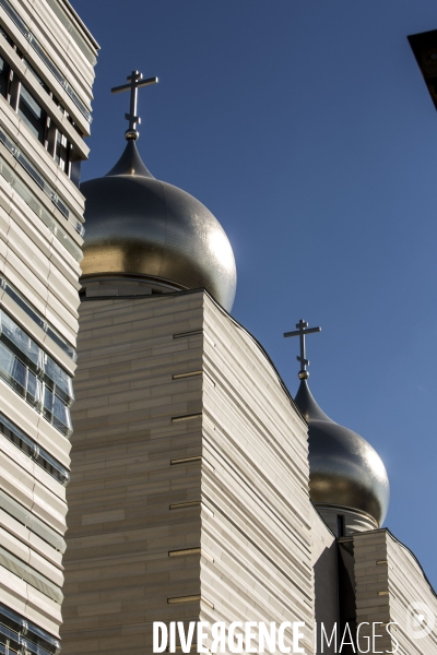 La cathédrale orthodoxe russe de la Sainte Trinité conçue par l architecte français Jean-Michel WILMOTTE, à quelques jours de son inauguration par le président russe Vladimir Poutine.