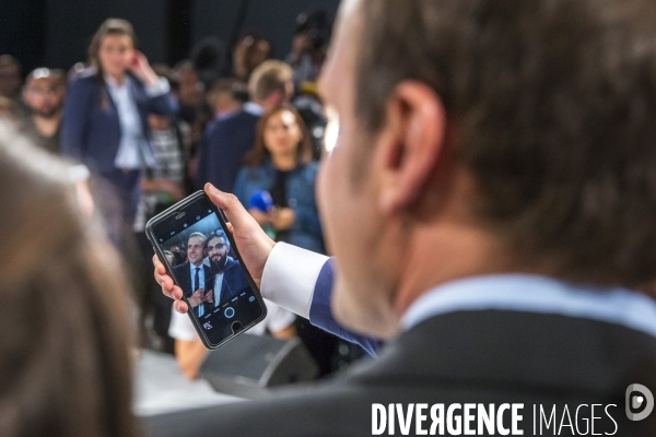 Emmanuel Macron : premier meeting de diagnostic de En marche! à Strasbourg