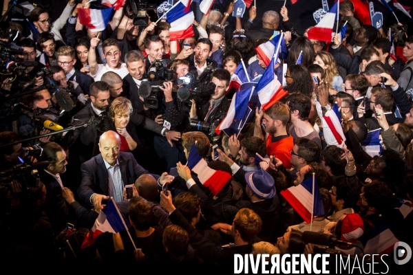 Un meeting consacré aux jeunes pour Alain JUPPE.