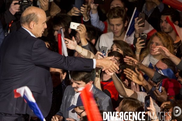 Un meeting consacré aux jeunes pour Alain JUPPE.