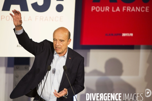 Un meeting consacré aux jeunes pour Alain JUPPE.