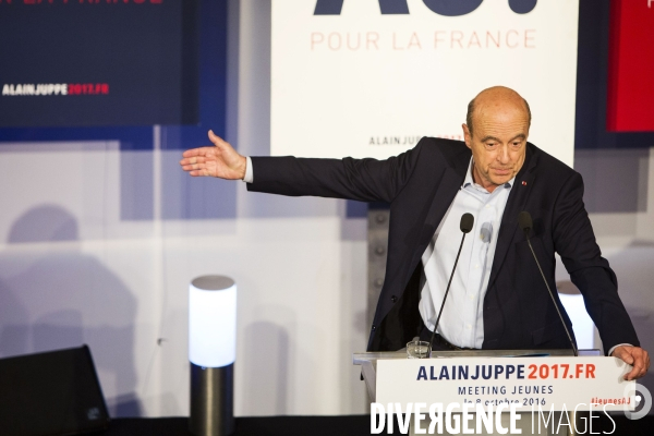 Un meeting consacré aux jeunes pour Alain JUPPE.