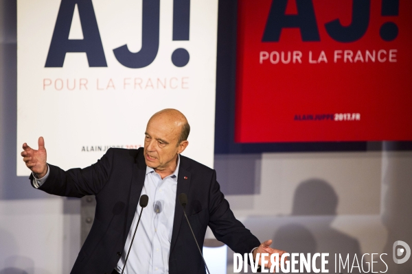 Un meeting consacré aux jeunes pour Alain JUPPE.