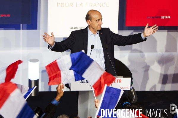 Un meeting consacré aux jeunes pour Alain JUPPE.