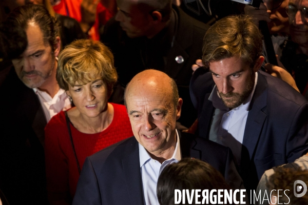 Un meeting consacré aux jeunes pour Alain JUPPE.