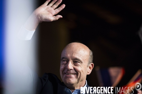 Meeting  jeunes  d Alain Juppé.