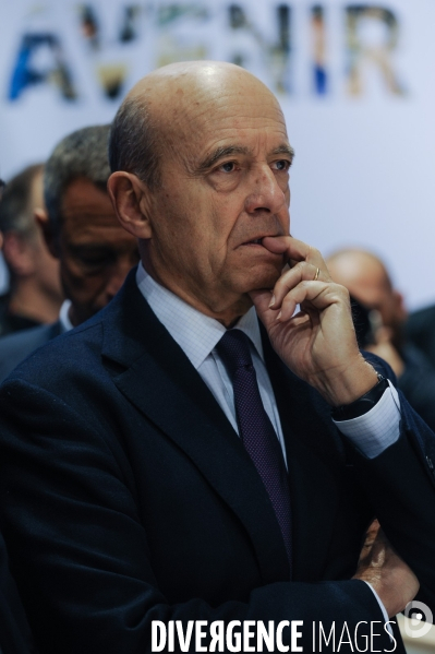 Alain Juppé au Mondial de l auto