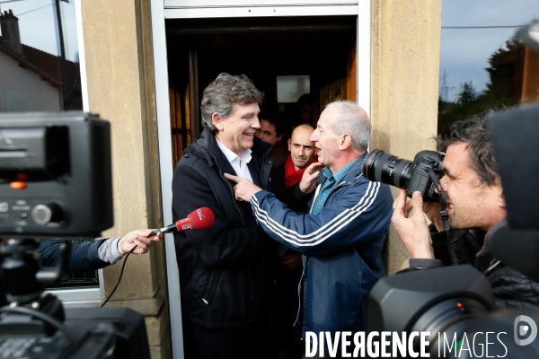 Arnaud Montebourg rencontre les organisations syndicales d Arcelormittal Florange