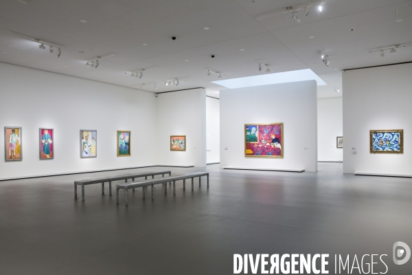 130 incroyables chefs- d oeuvre de l art moderne de la collection Chtchoukine réunis pour la première fois depuis leur confiscation par l union soviétique et exposés à la Fondation Louis Vuitton à Paris