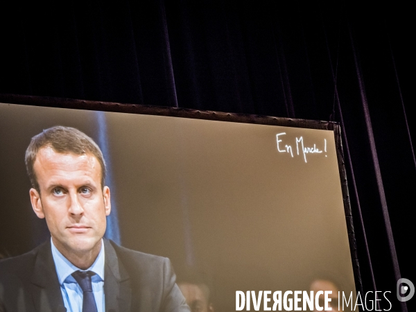 Emmanuel Macron Meeting - En Marche