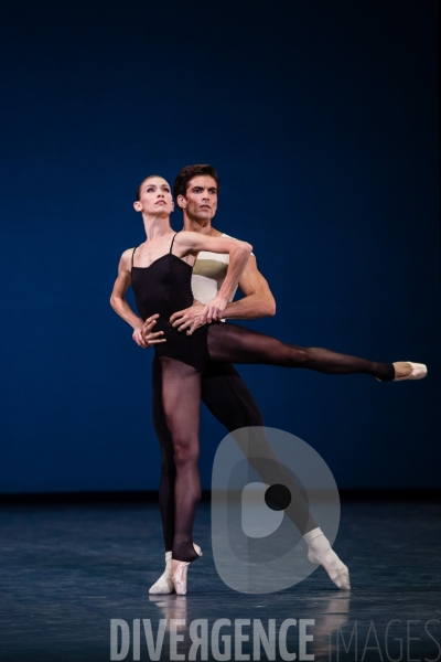 Violin Concerto / George Balanchine