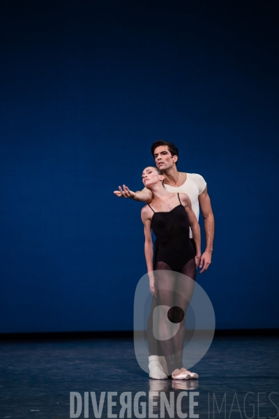 Violin Concerto / George Balanchine