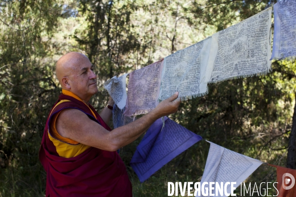 La Peintre Yahne Le Toumelin et son fils Matthieu Ricard chez eux en Dordogne