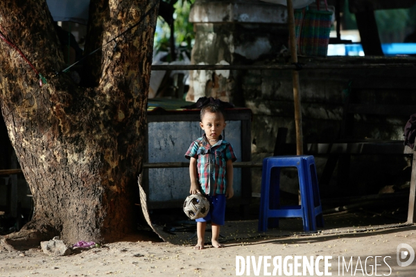 Football des rues au Myanmar