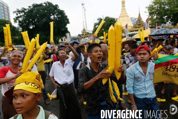 Football des rues au Myanmar