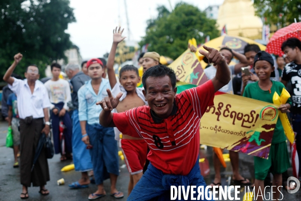 Football des rues au Myanmar