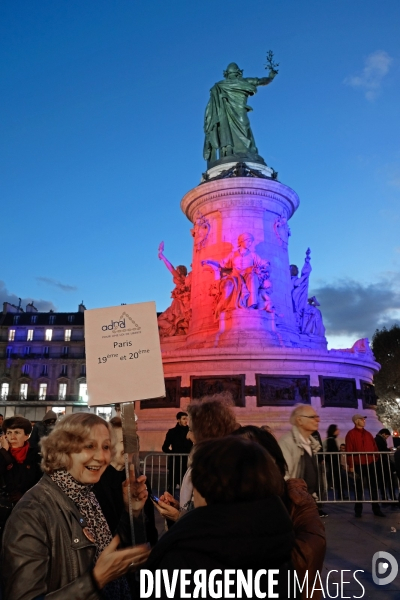 A la Republique, j Accuse...par l Association pour le Droit de Mourir dans la Dignite