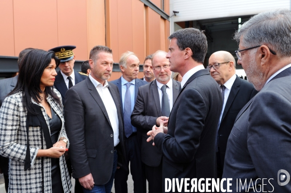 Valls,le drian a marseille