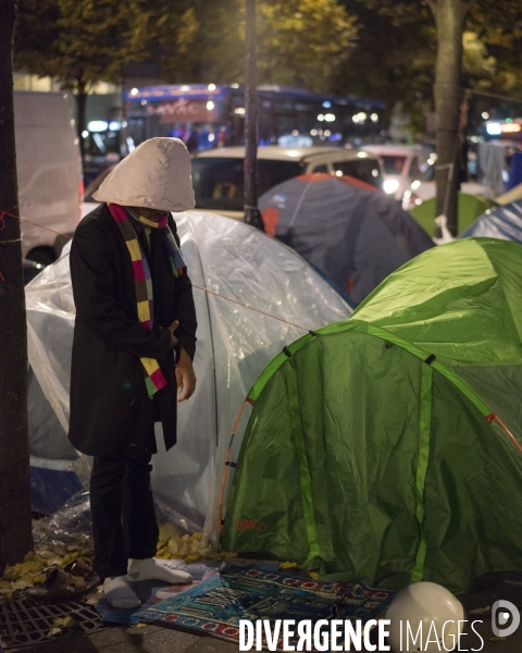 Démantèlement du camp de réfugiés rue de Flandre à Paris