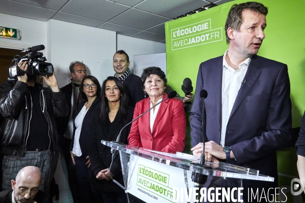 Yannick Jadot vainqueur de  la primaire d Europe écologie-Les Verts